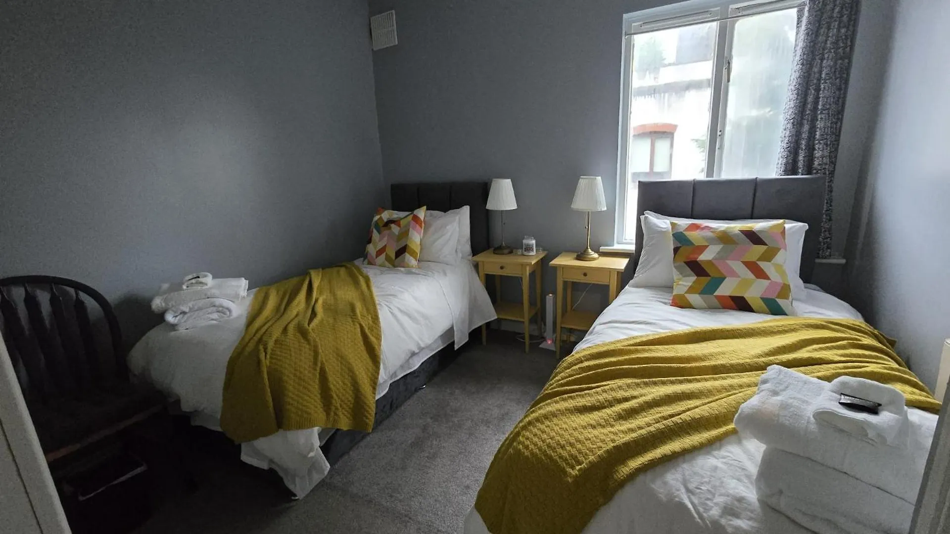 Apartment 1 Minute To Everywhere! Galway City Centre Ireland